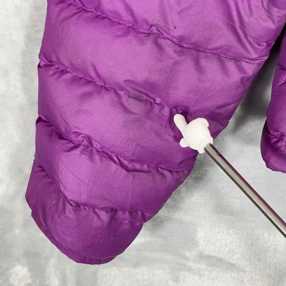 Patagonia Womens Purple Goose Down Puffer Jacket Coat Hooded Packable Warm S - Picture 7 of 12